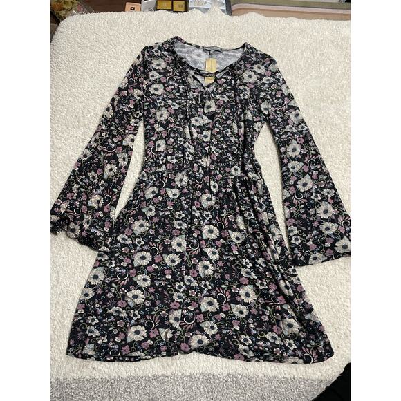 NWT AEO Don't Ask Why Women's Size OS Floral Long Bell Sleeve Mini Dress Black - Picture 1 of 9